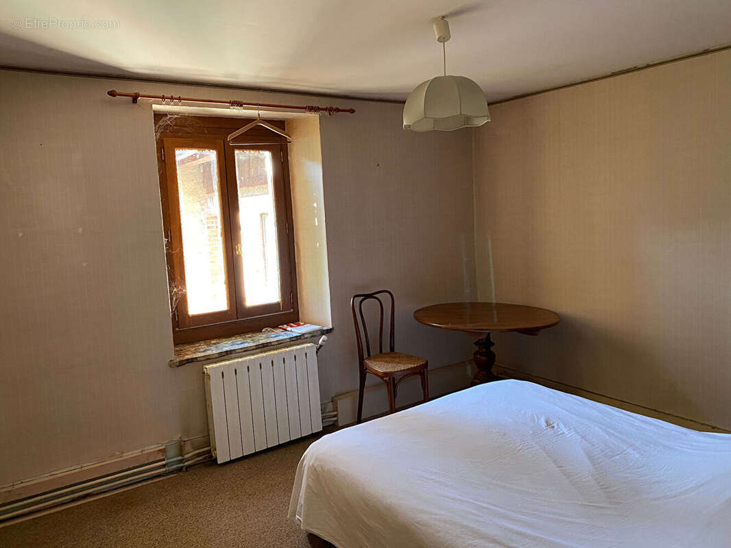 Maison à DIVONNE-LES-BAINS