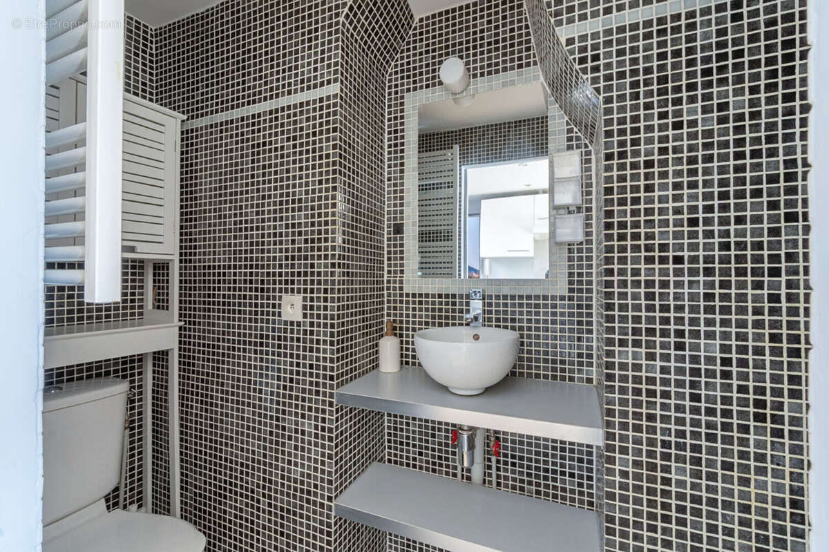 Appartement à PARIS-10E