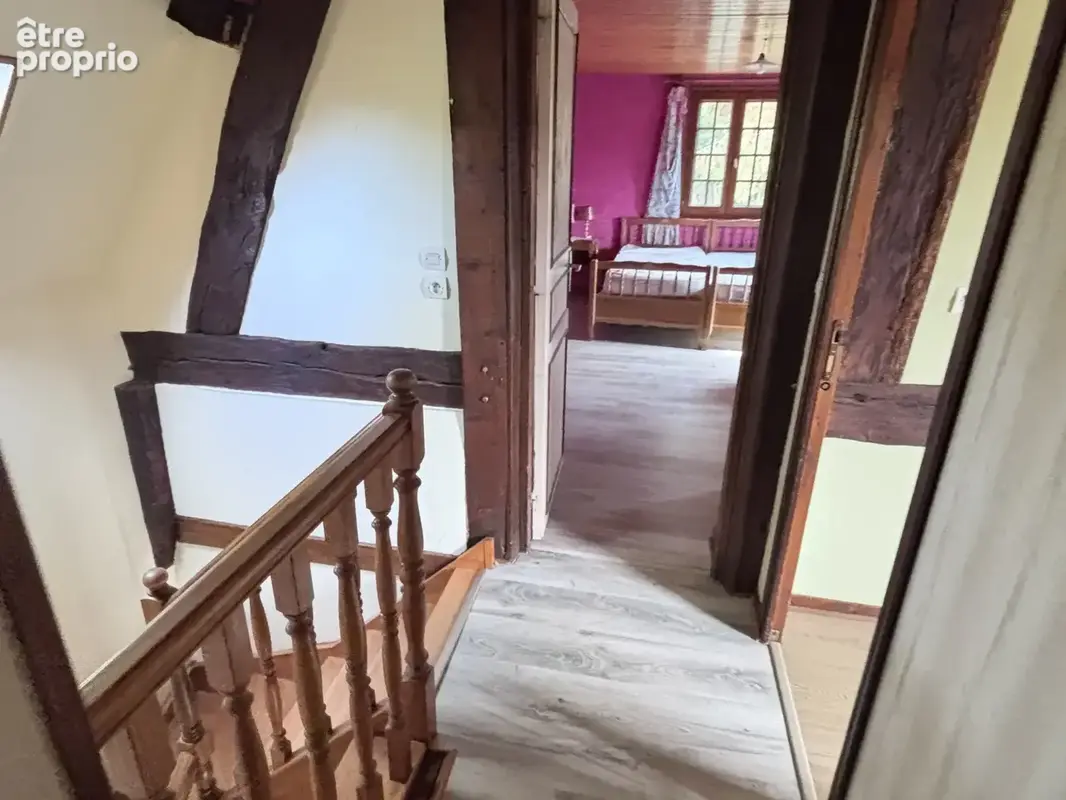 Maison normande avec cheminée sur 1080m2 de jardin + herbage avec bâtiments loués. - photo 16