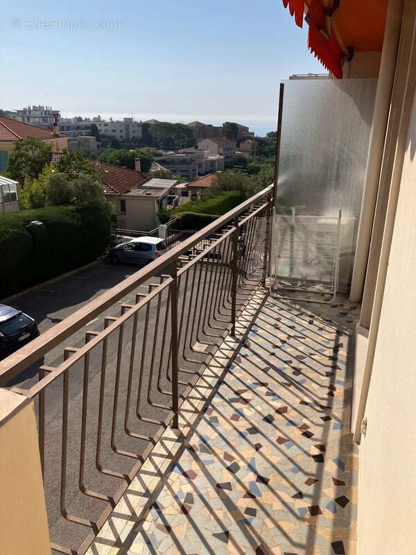 Appartement à ROQUEBRUNE-CAP-MARTIN