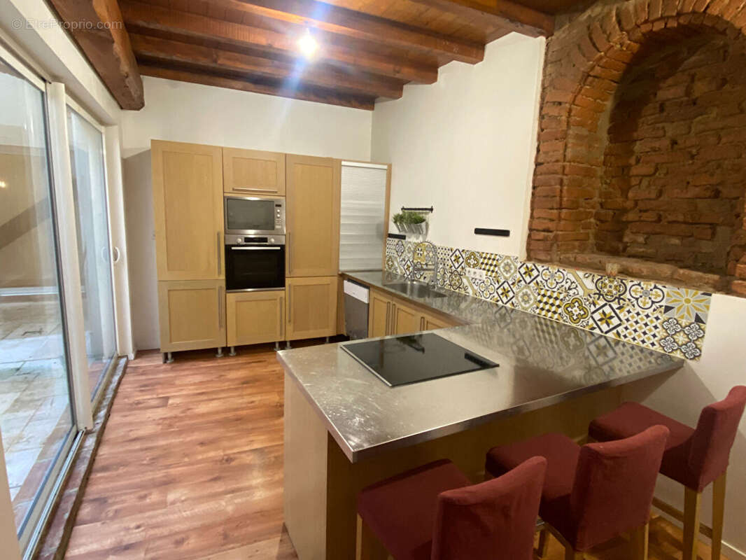 Maison de Caractère et de charme de plus de 200m² - photo 3