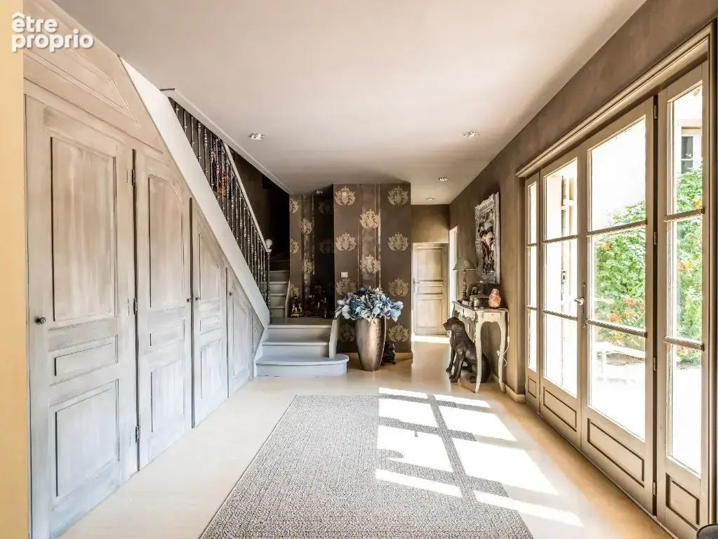 MORANCE DEMEURE 400m² sur un parc de 4453M² - - photo 9