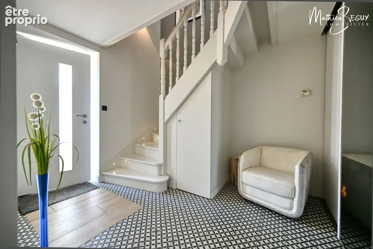Maison à vendre 6 pièces SAINTE FOY L'ARGENTIERE (69) - photo 2