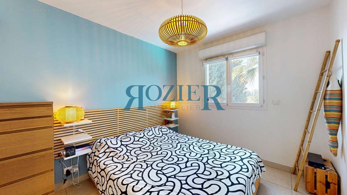 MOUGINS   Maison jumelée provençale avec piscine   4 chambres - photo 13