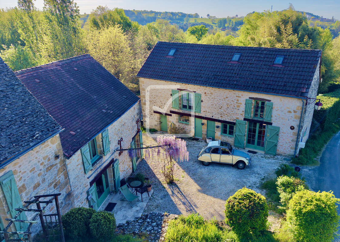 Un havre de paix au cœur du Périgord Noir, demeure et deux gites … avec revenus locatifs intégrés - photo 7