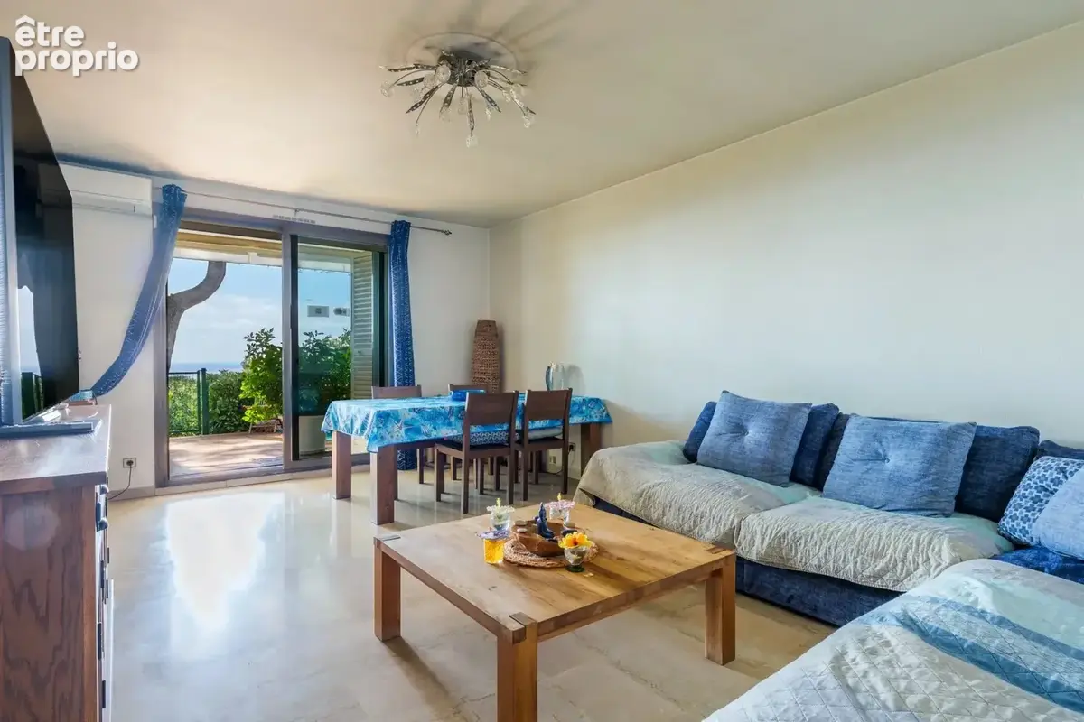 Hauts de Vaugrenier - Villeneuve-loubet / Appartement 3 pièces en RDJ de 80 m² avec vue mer - photo 4