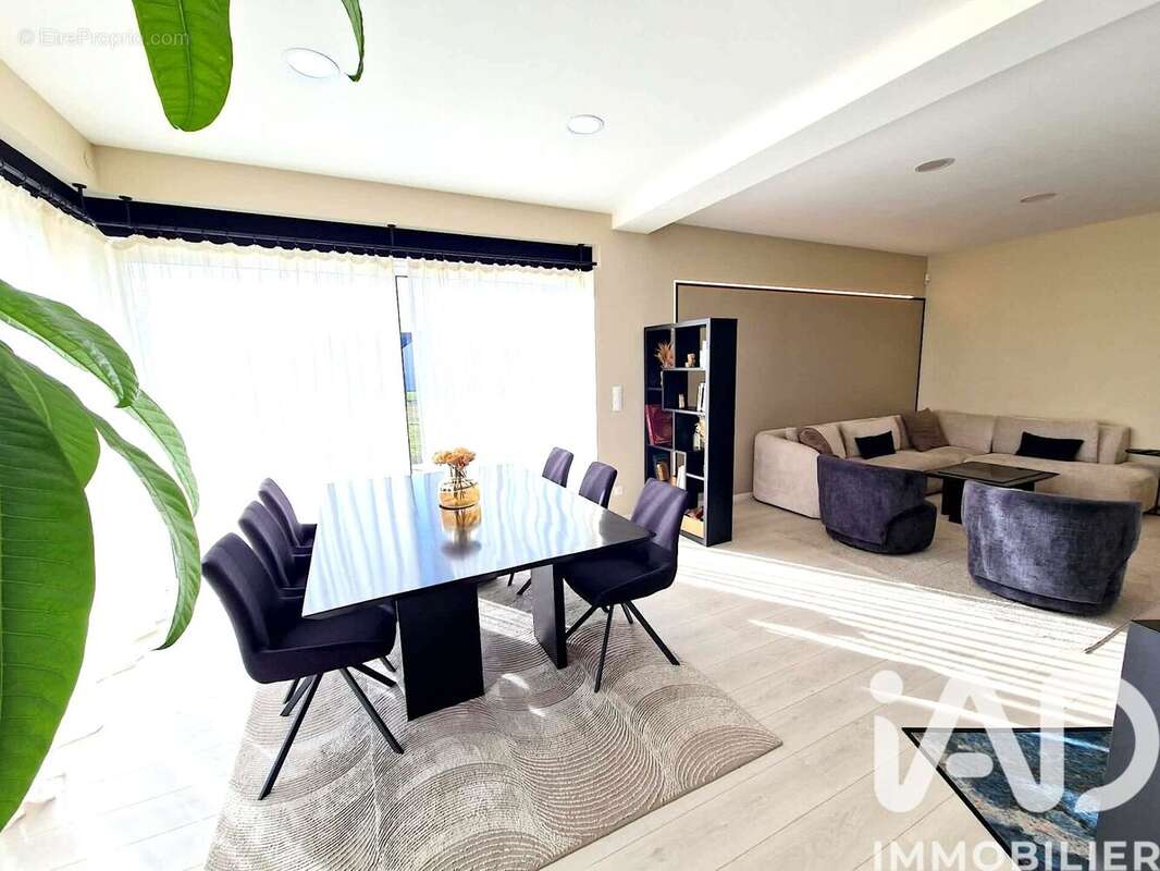 Photo 5 - Maison à CORQUILLEROY