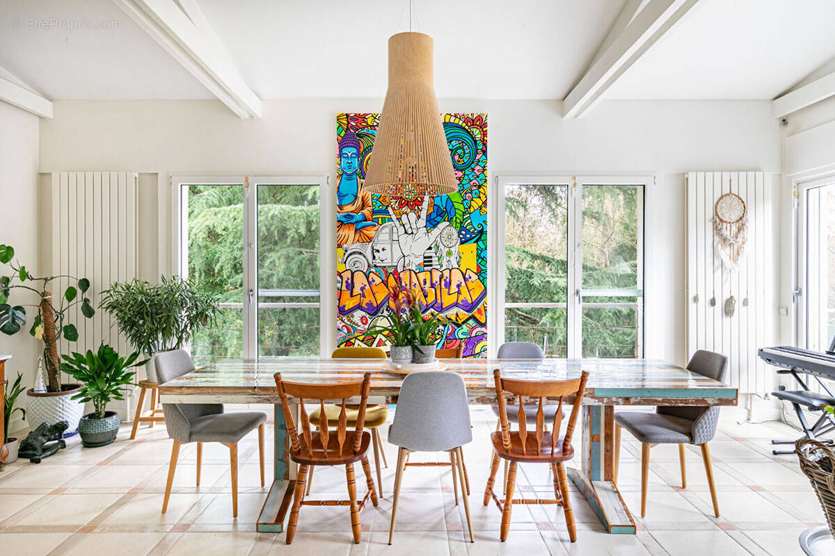 Maison à VILLE-D'AVRAY