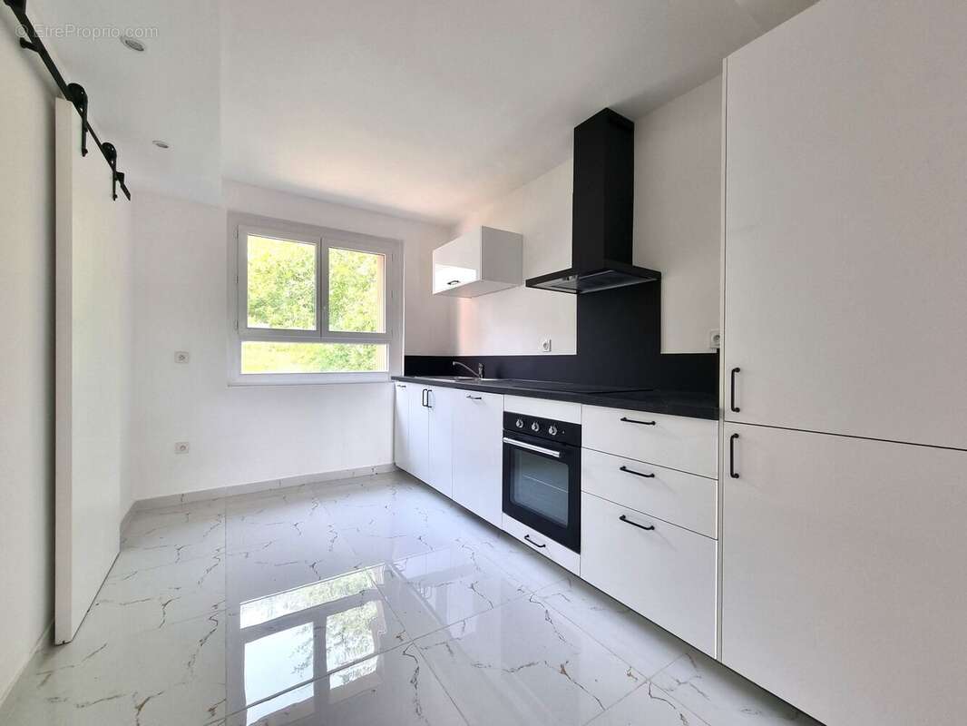 Appartement 62 m² à Blagnac  - photo 3