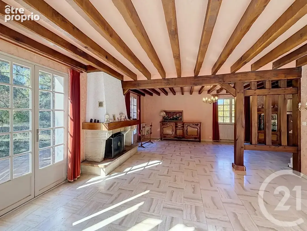 Maison 6 pièces 185 m² à vendre à Menestreau-En-Villette (45240) - photo 6
