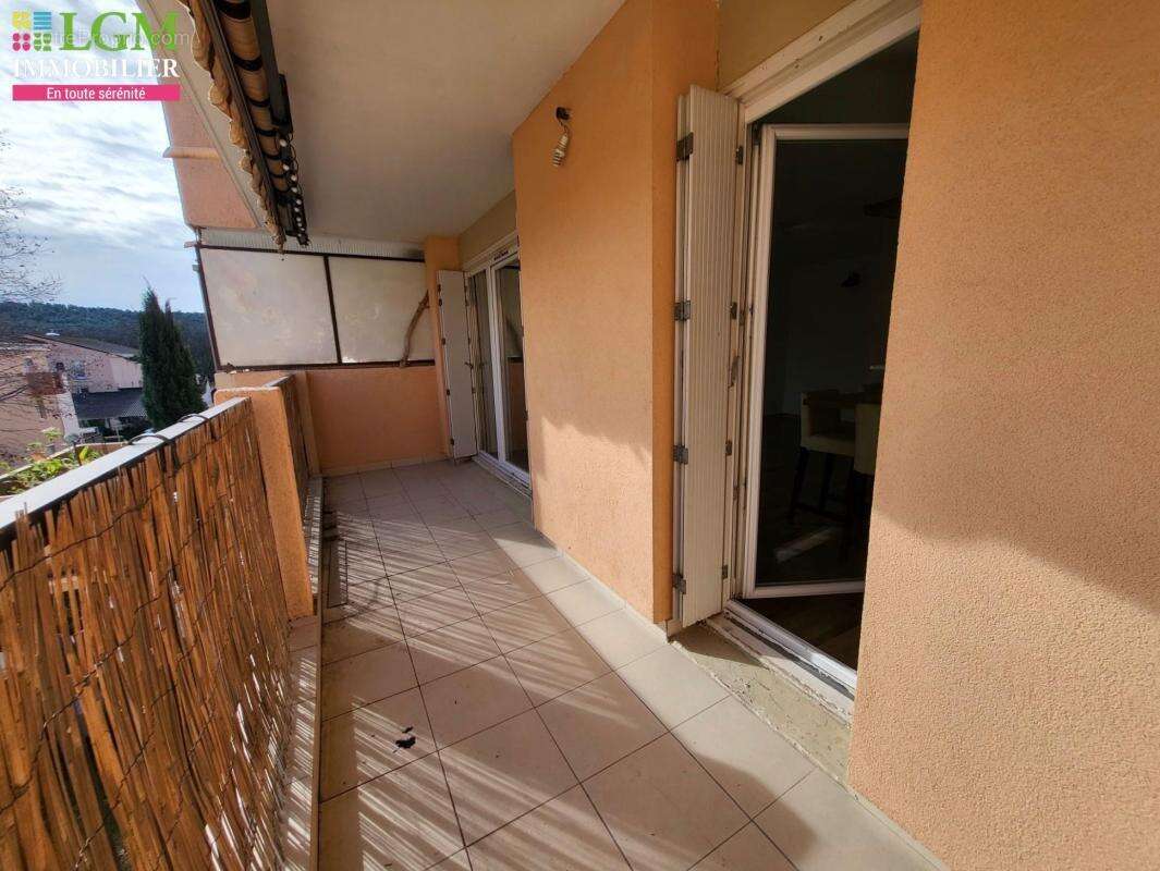 Appartement à VITROLLES