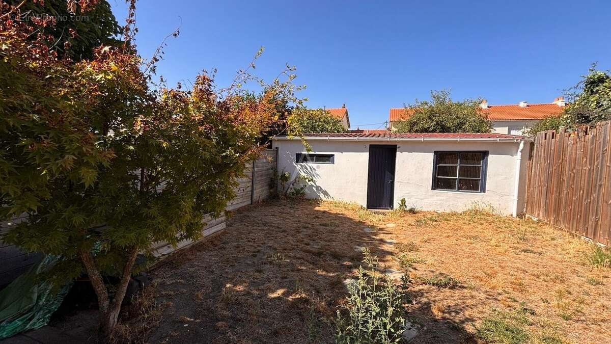 Maison 5 pièces avec Jardin et dépendance - photo 17