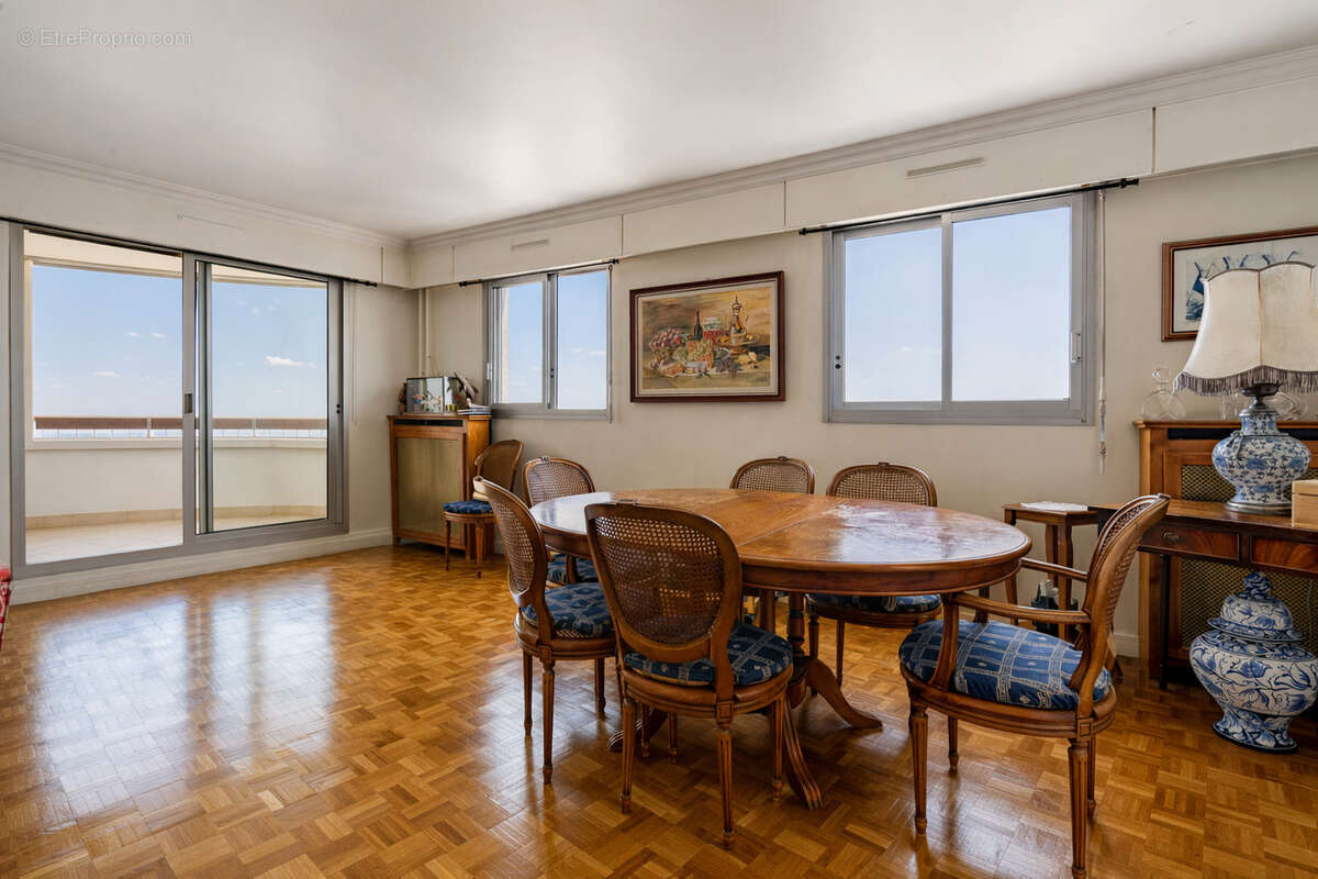 Appartement à PARIS-13E