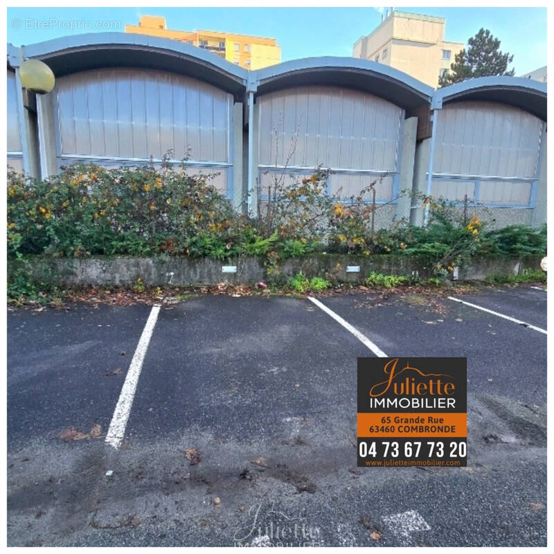 Parking à CLERMONT-FERRAND