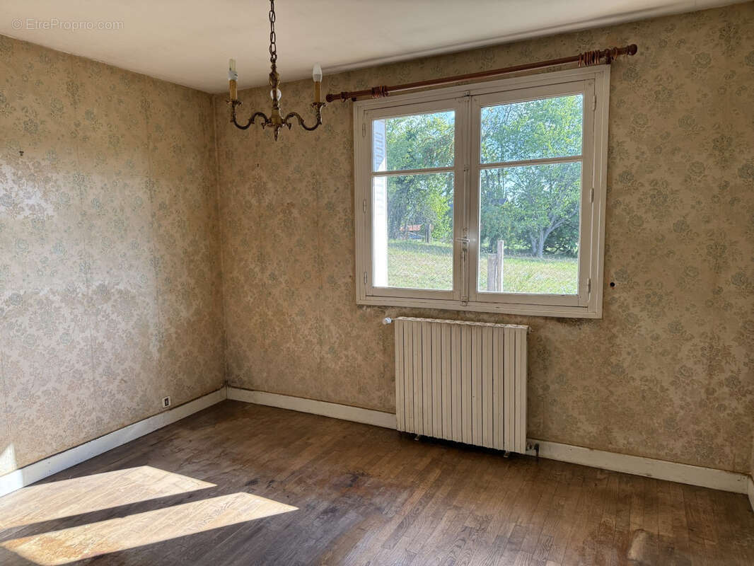 Maison 4 chambres sur sous-sol - photo 9