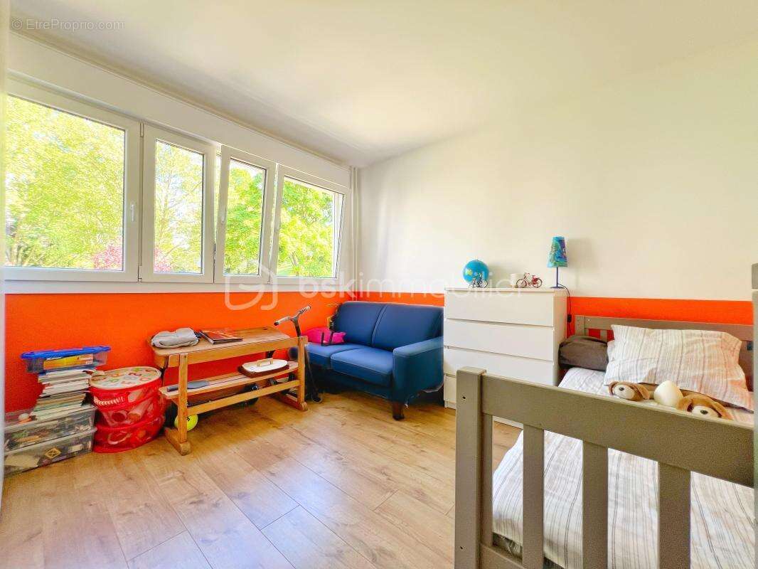 Marly le roi - posez vos valises dans ce superbe 5 pieces ! - photo 17