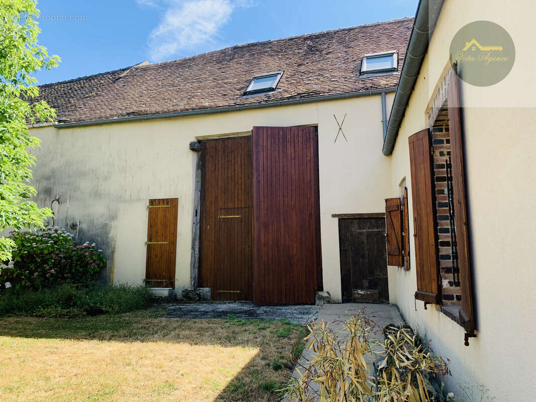 Maison 130 m² à Vallery  - photo 16