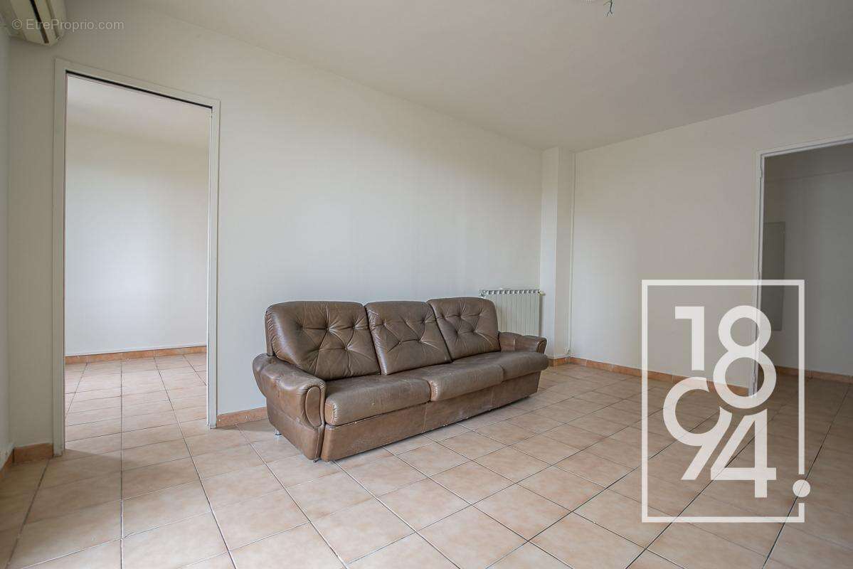 Appartement à MARSEILLE-5E