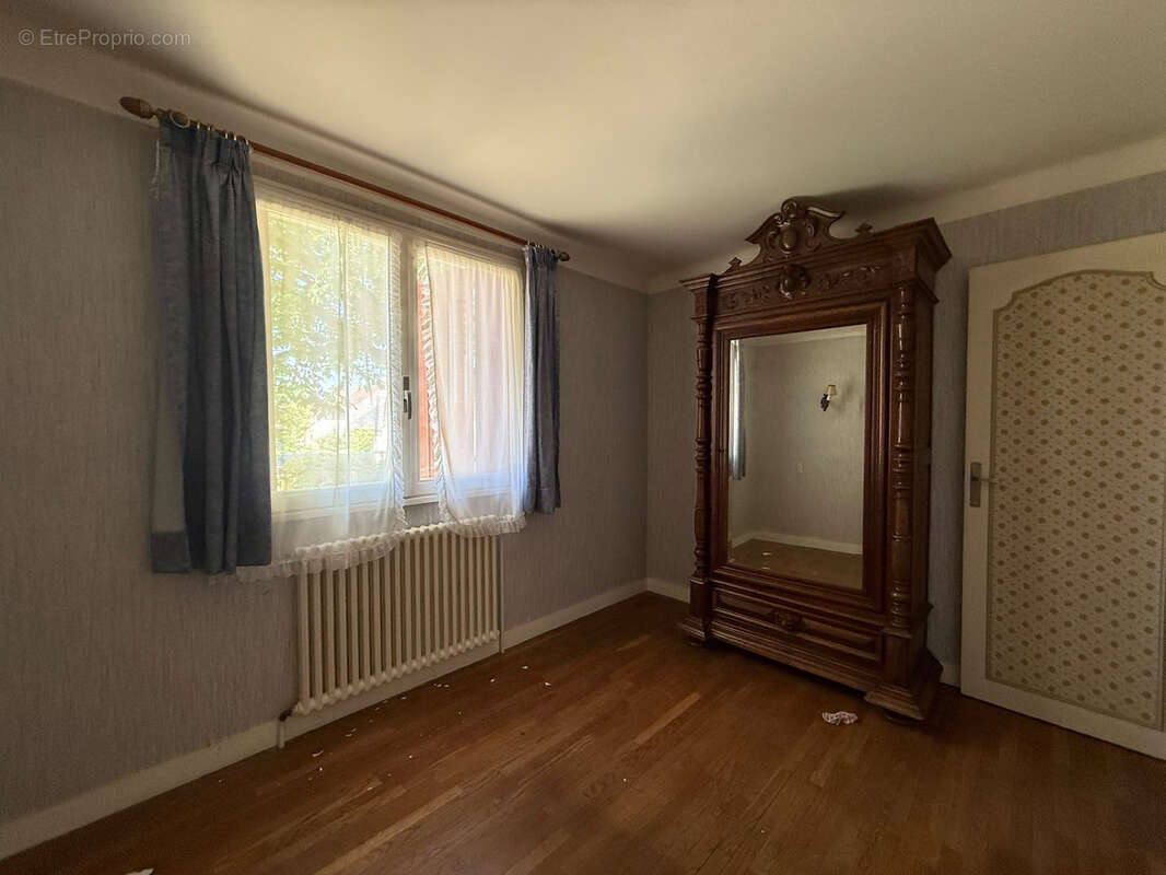 Maison à CERNY