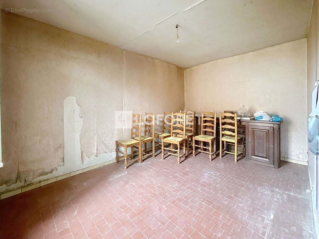 Maison à MEZIERES-EN-VEXIN