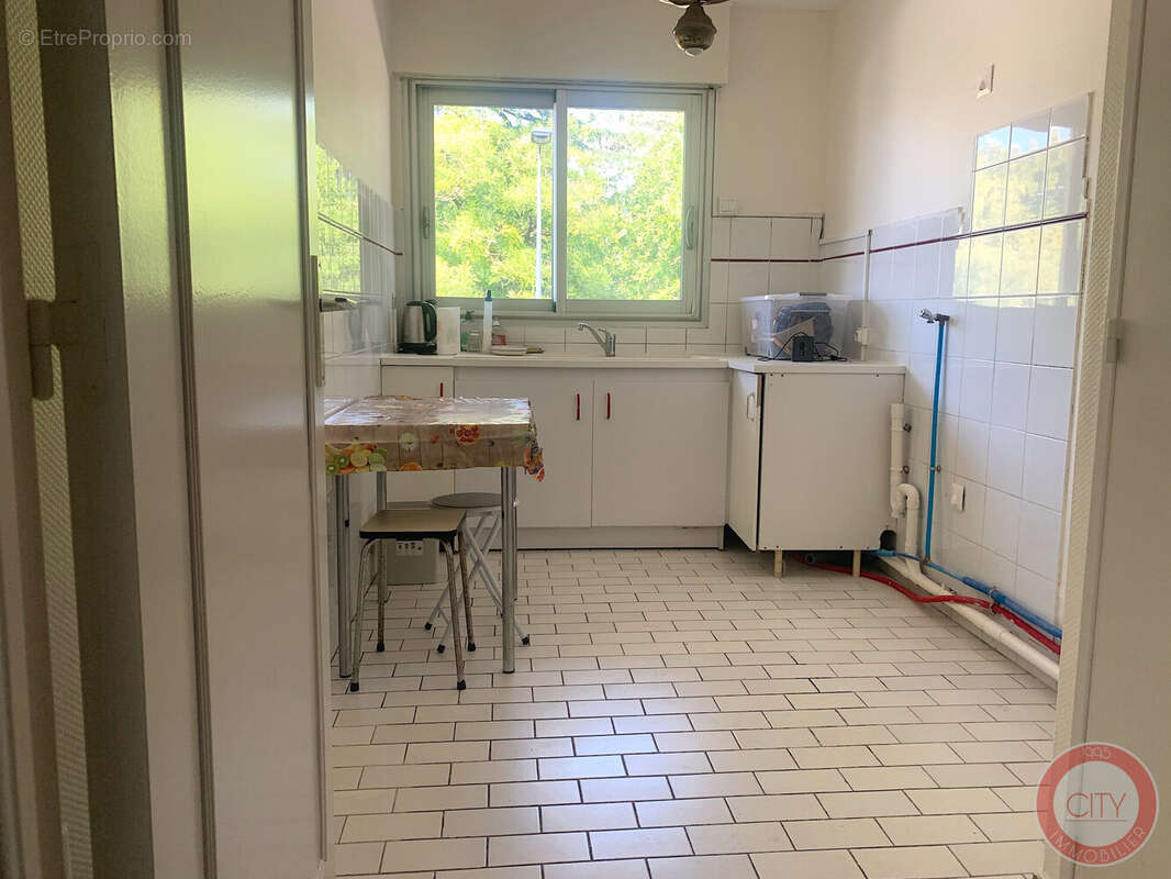 Appartement 64 m² à Bordeaux  - photo 4