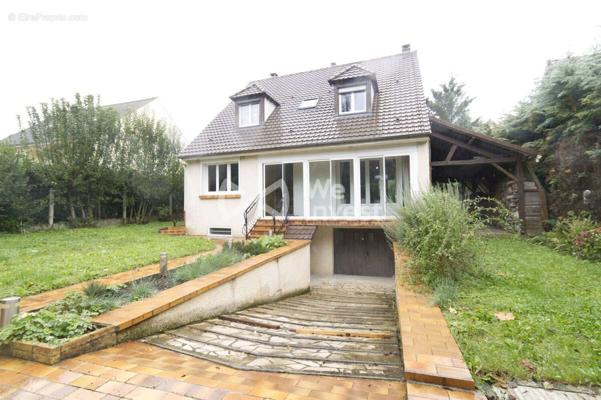 Maison à MAREIL-EN-FRANCE