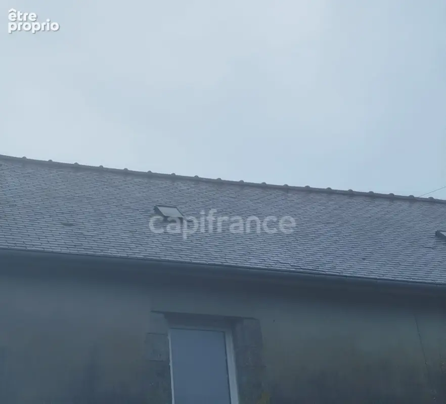 Corps de ferme de 333 m2 au total avec vie de plain pied possible, dépendances et situé idéalement entre Rostrenen et Carhaix - photo 16