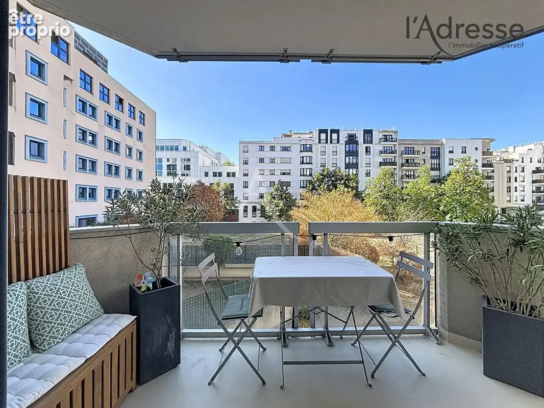 3 pièces de 67 m² - Cave - Parking en sus - photo 3