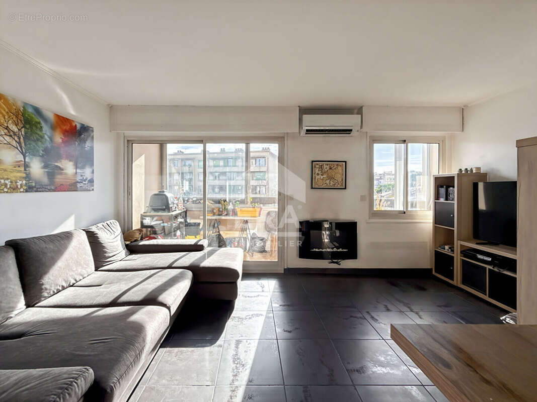 Appartement 82m² à marseille 4e arrondissement - photo 3