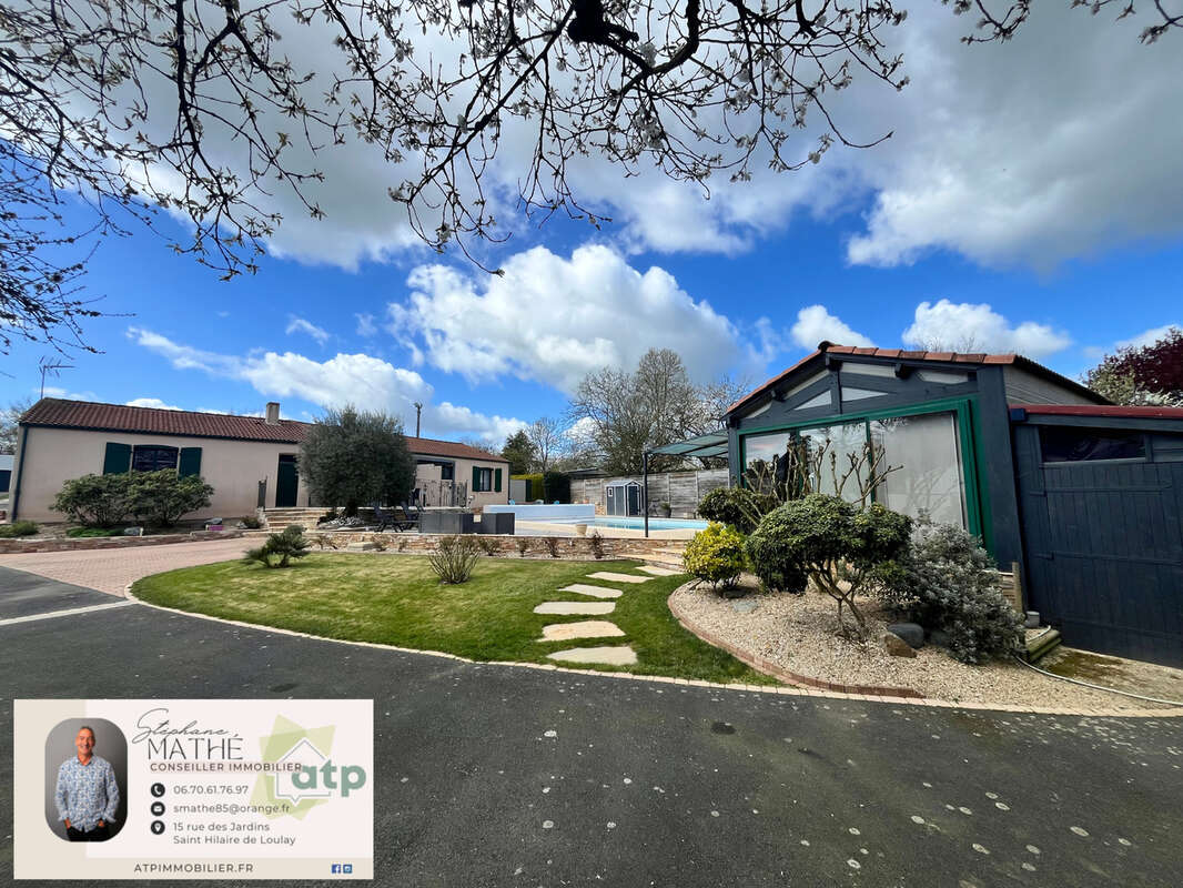 Maison à SAINT-DENIS-LA-CHEVASSE