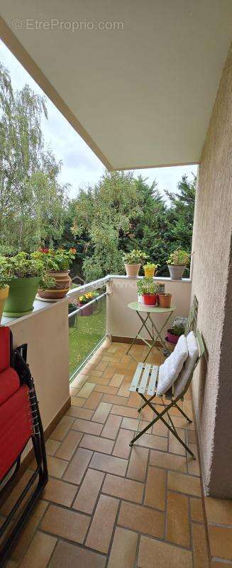 Appartement à PONTAULT-COMBAULT