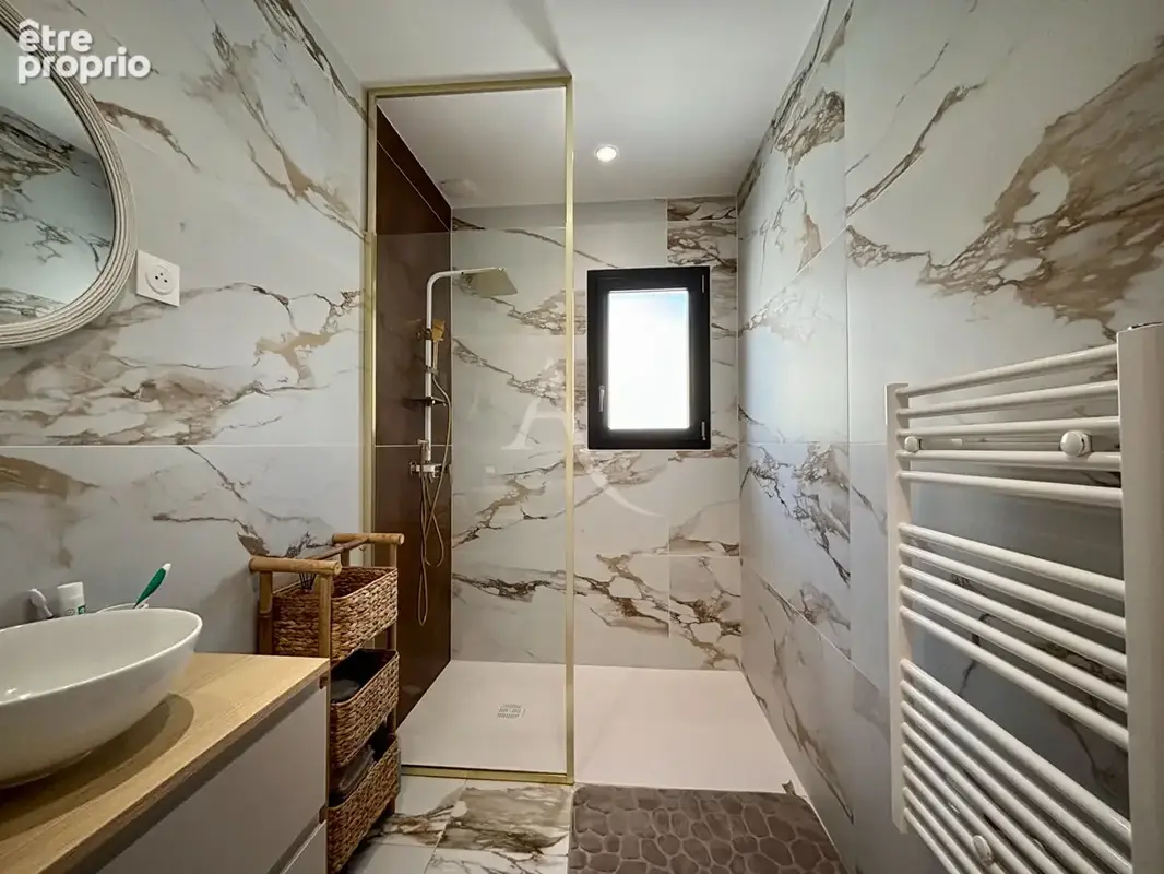 Maison contemporaine aux prestations de qualité - photo 5
