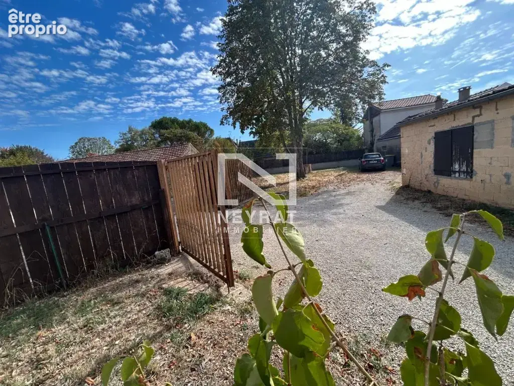 Un ensemble immobilier avec 2 habitations indépendantes et jardin arboré - photo 23