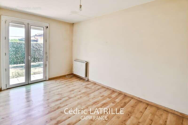 Maison à vendre 4 pièces AUREILHAN (65) - photo 13