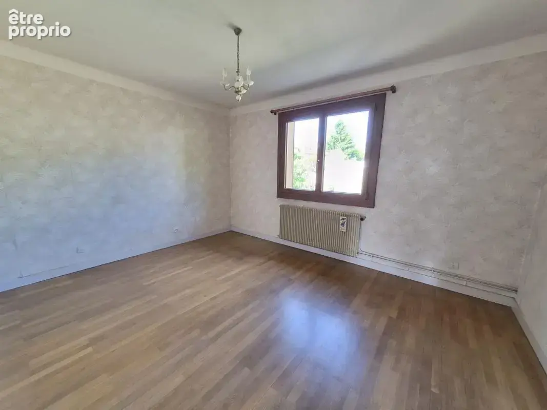 Maison 164 m² à Chalamont  - photo 4