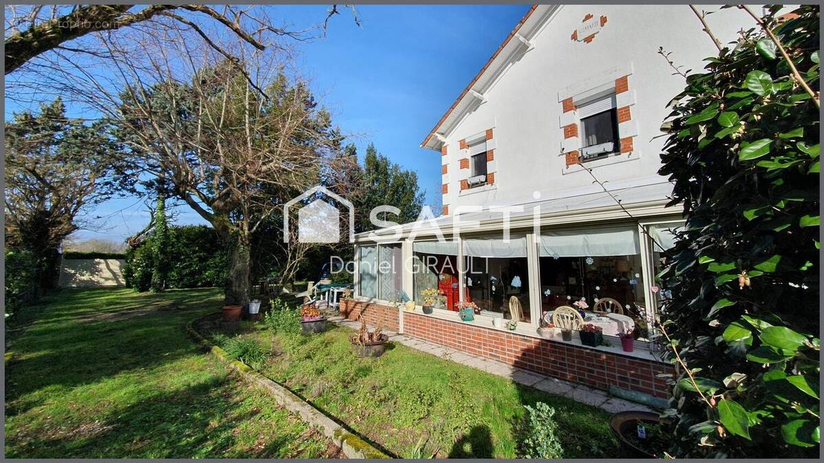 Photo 1 - Maison à SAUJON