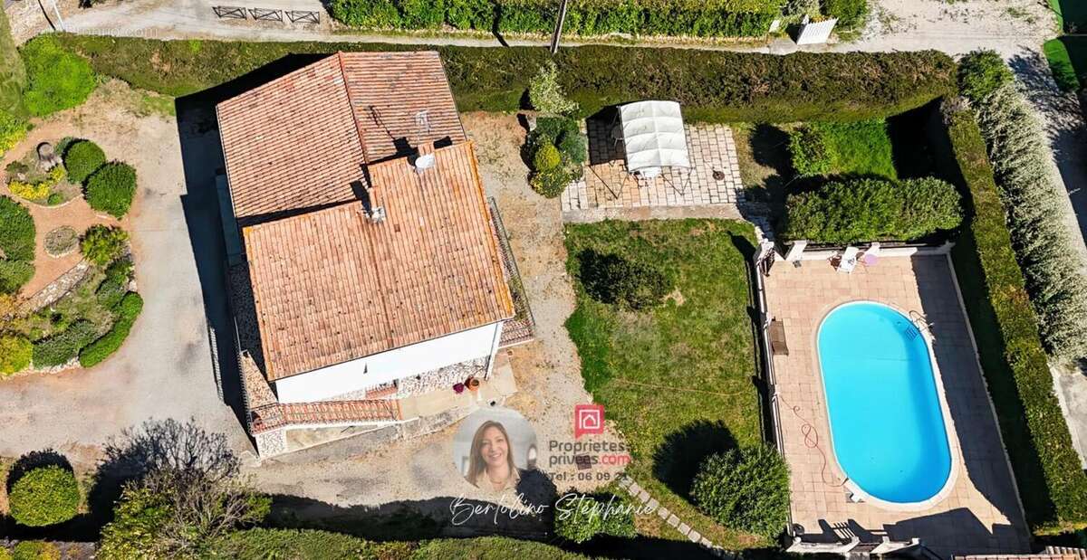 Maison à TRANS-EN-PROVENCE