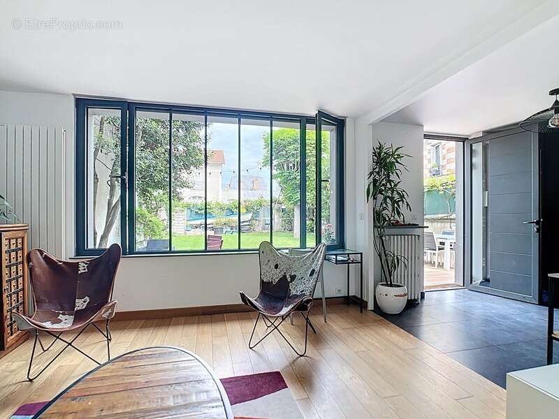 Maison à ASNIERES-SUR-SEINE