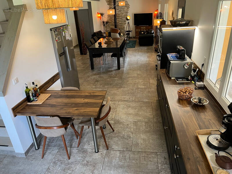 Maison à LE BUISSON-DE-CADOUIN