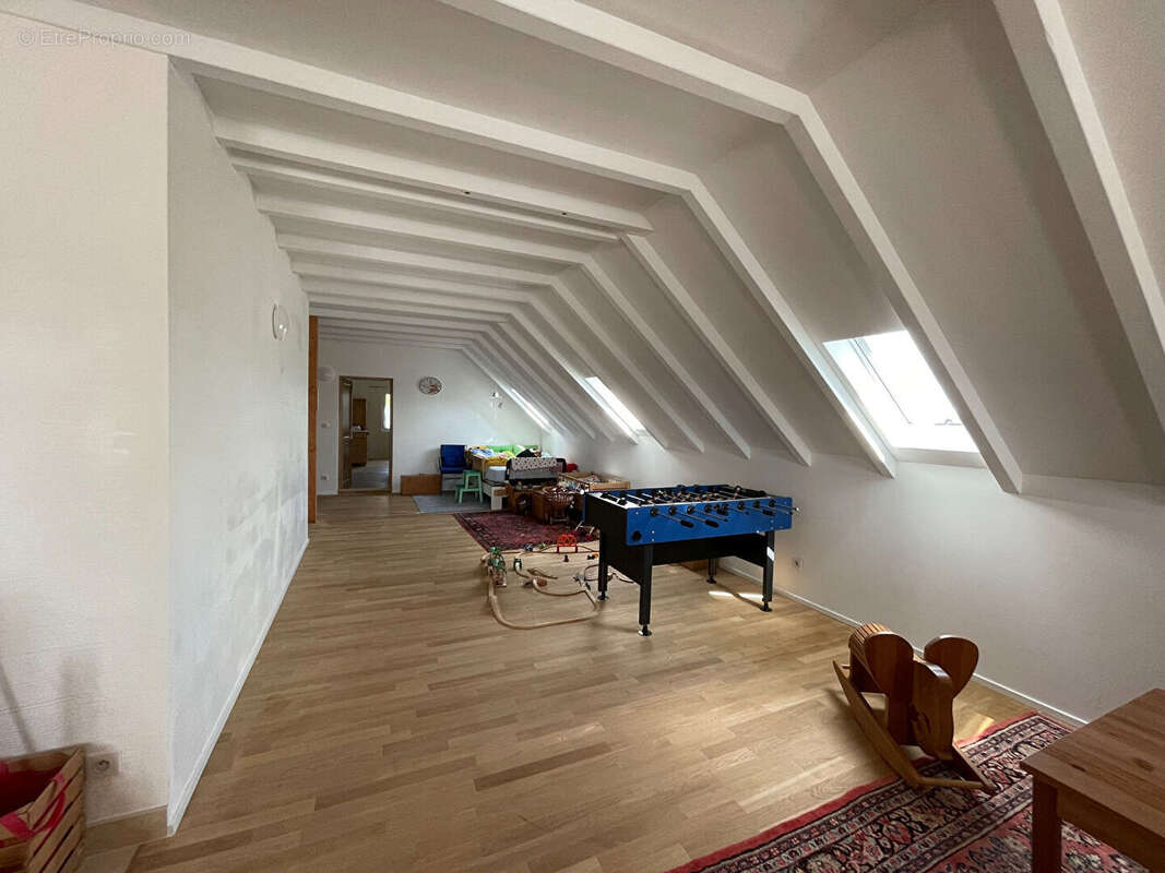 Maison à LESSARD-EN-BRESSE
