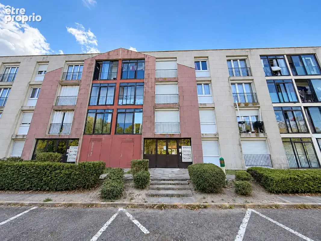 La chapelle saint luc, secteur calme, bel appartement t4 de 82m² - photo 11