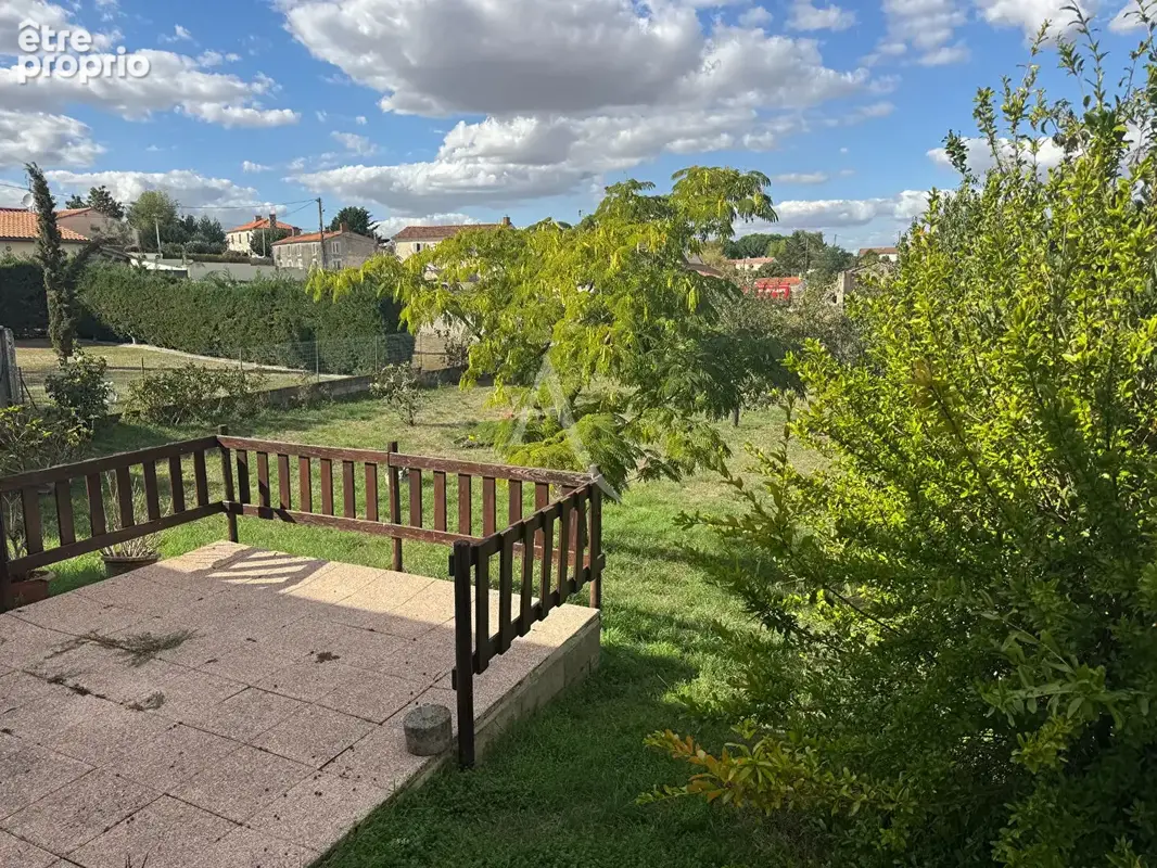 Maison Mouzeuil-saint-martin - photo 2