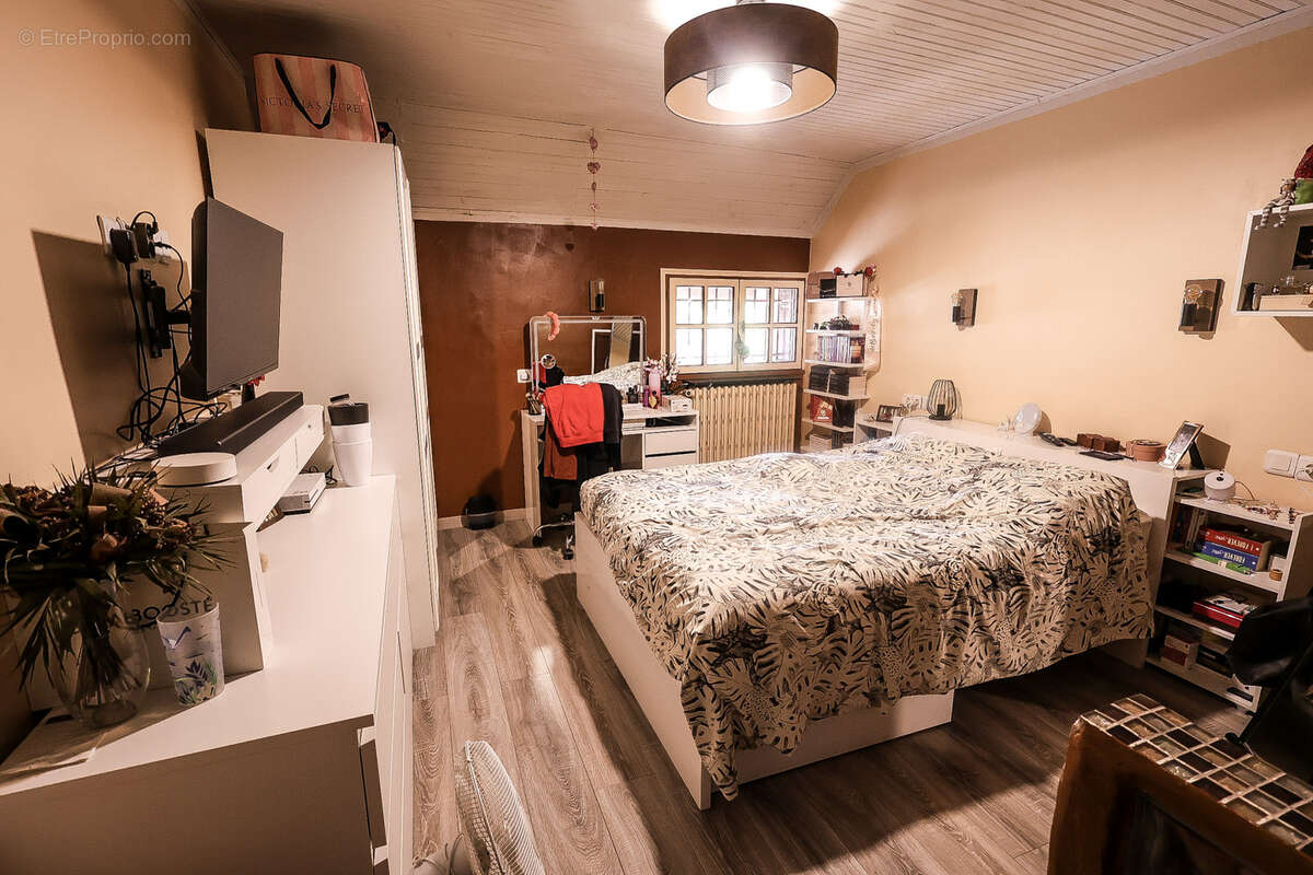 Maison à SAINTRY-SUR-SEINE