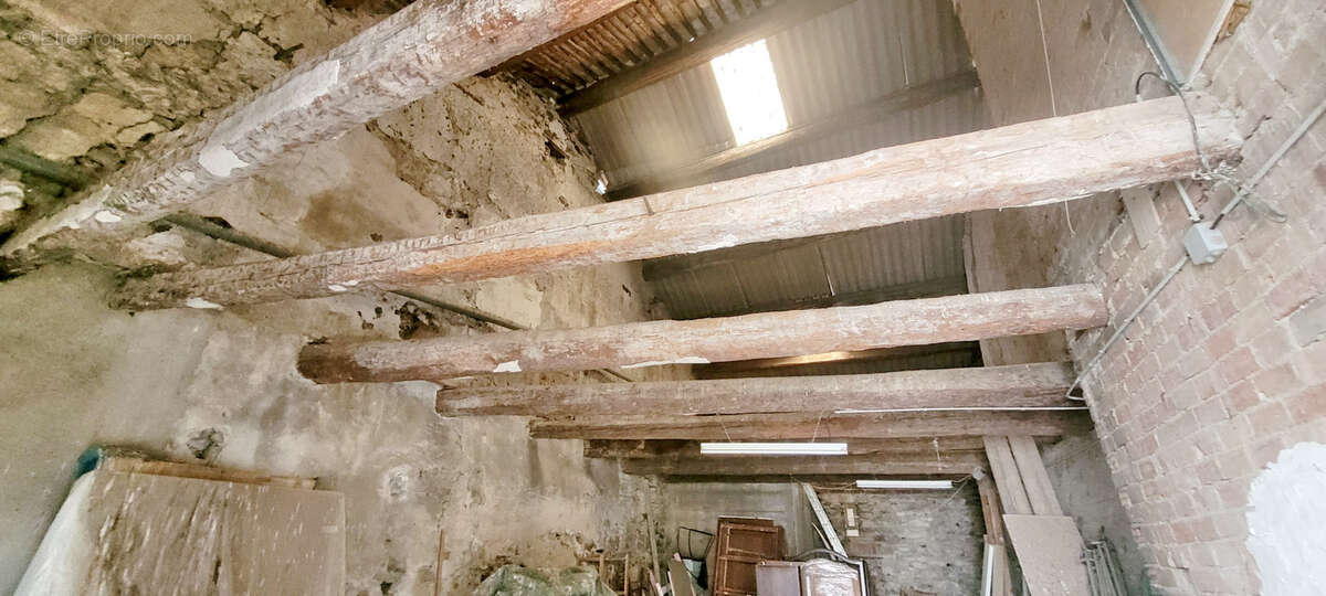 Autre à GINESTAS