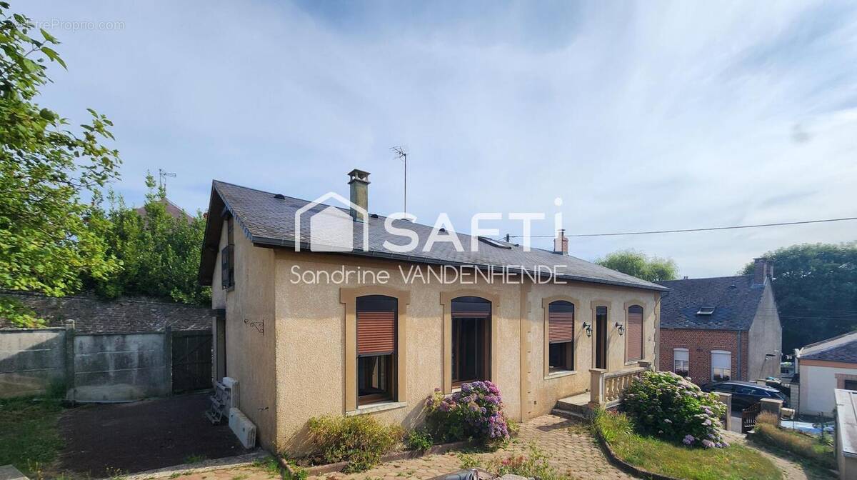 Photo 1 - Maison à SAINT-MICHEL