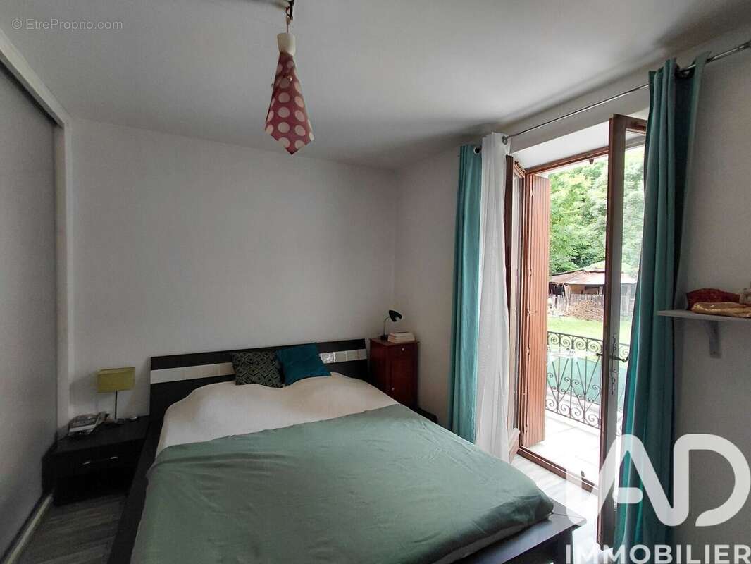 Photo 8 - Appartement à SAINT-ETIENNE-DE-CUINES