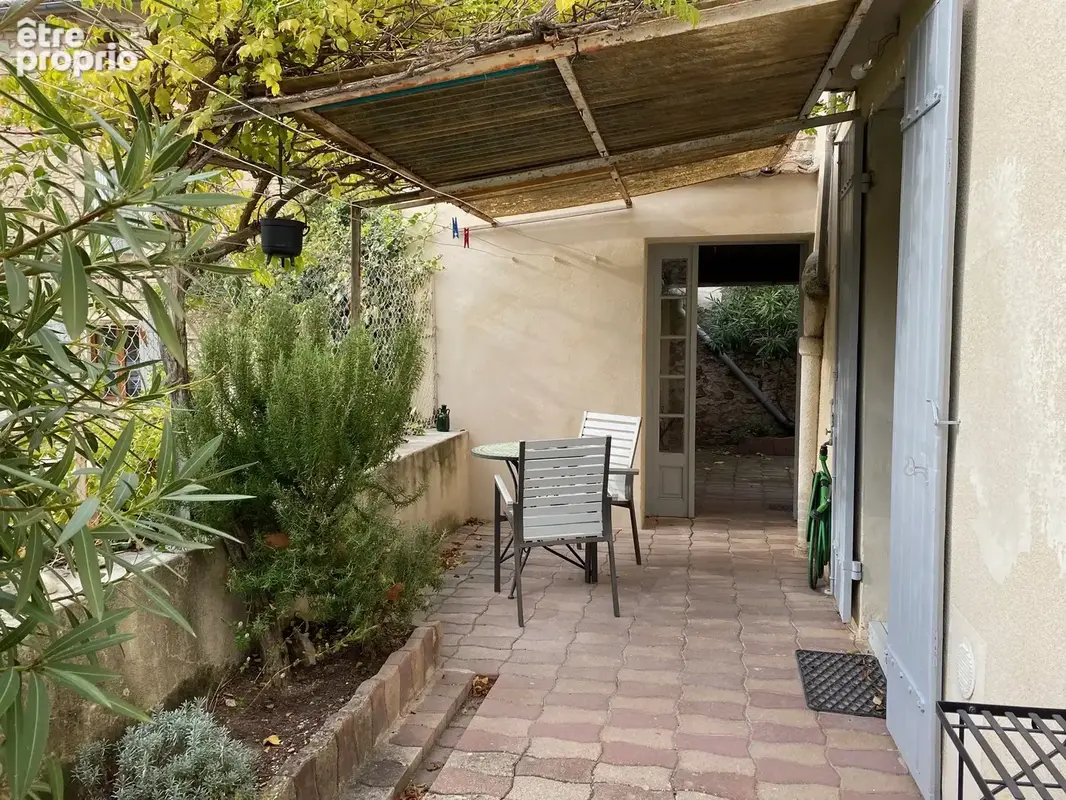 Maison de ville 140 m2avec cour, commerces à pied - photo 2