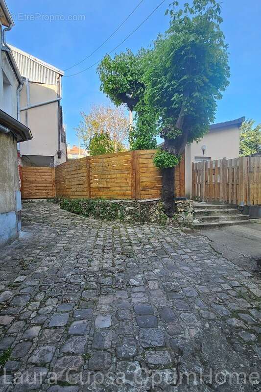 Appartement à FONTENAY-AUX-ROSES