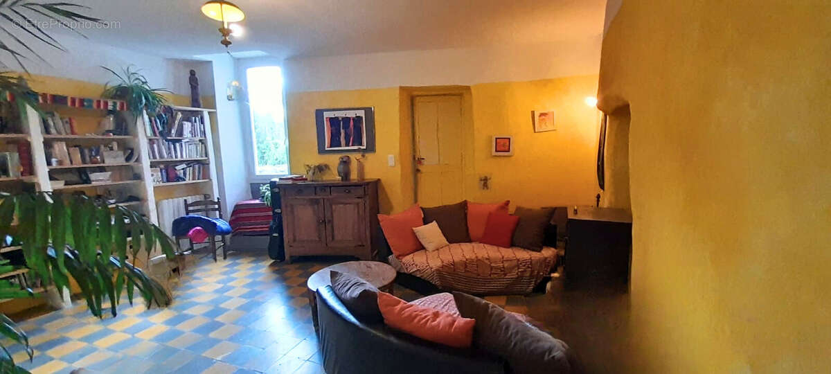 Maison à SAINT-HIPPOLYTE-DU-FORT