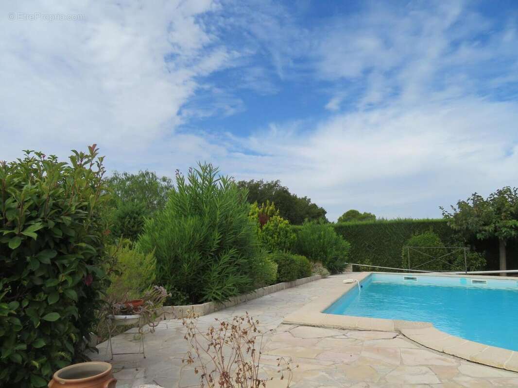   - Maison à DRAGUIGNAN